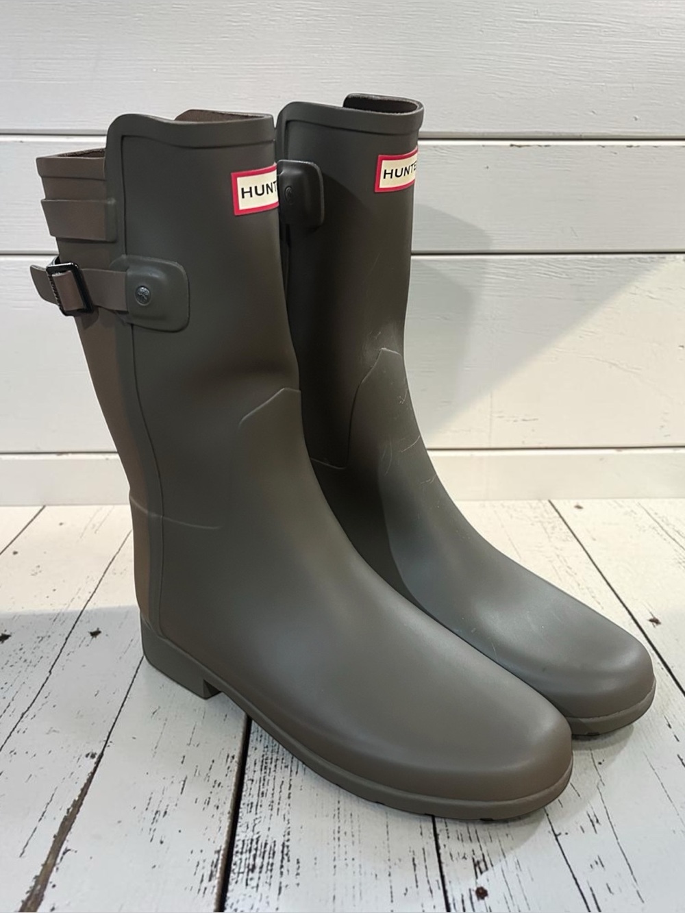 Hunter Women’s Original Refined Back Strap Short Rain Boots Size 10